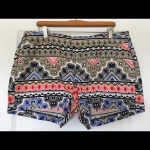 Print shorts